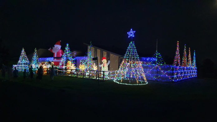 Thomas Healy lights a Christmas tradition – Bundaberg Now