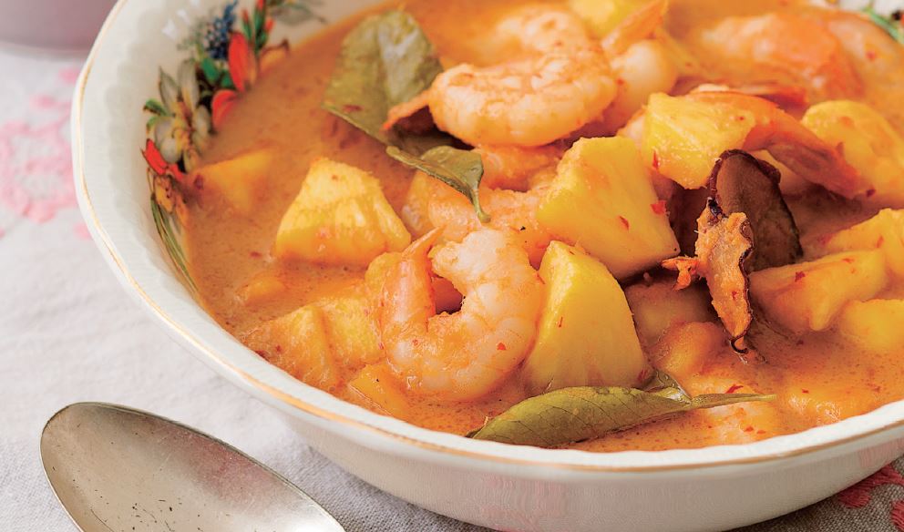 Recipe Malaysian Pineapple And Prawn Curry By Poh Bundaberg Now