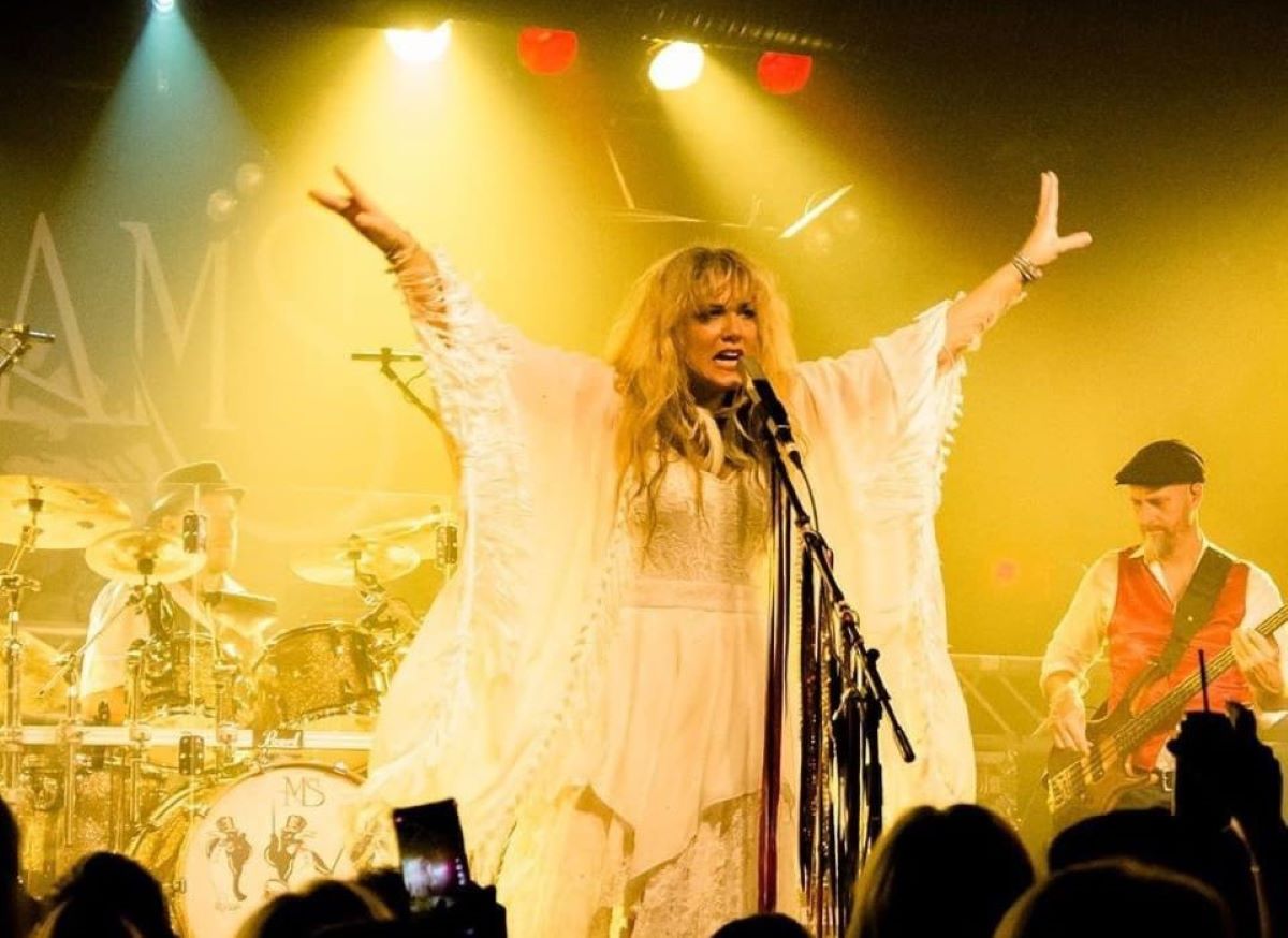 Dreams Come True For Local Fleetwood Mac Fans – Bundaberg Now