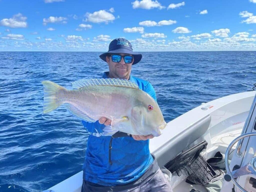 offshore fishing red hot