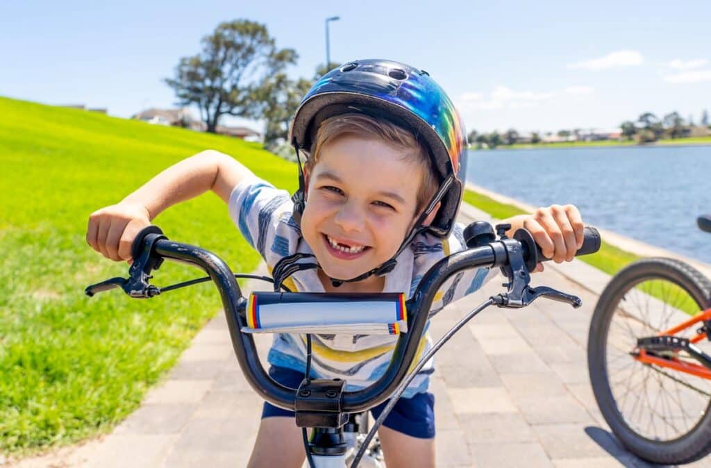 Ausbike program
children bike riding