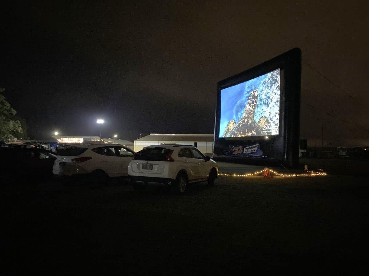 drive-in Christmas movie