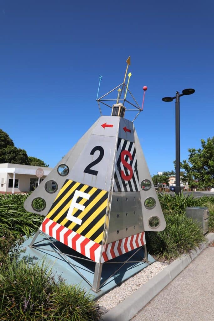 public art burnett heads